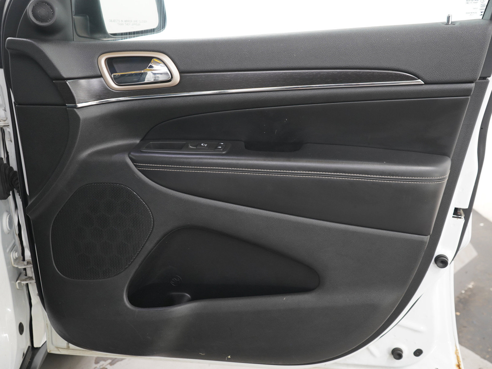 Used 2014 Jeep Grand Cherokee Limited AWD/4WD image 14