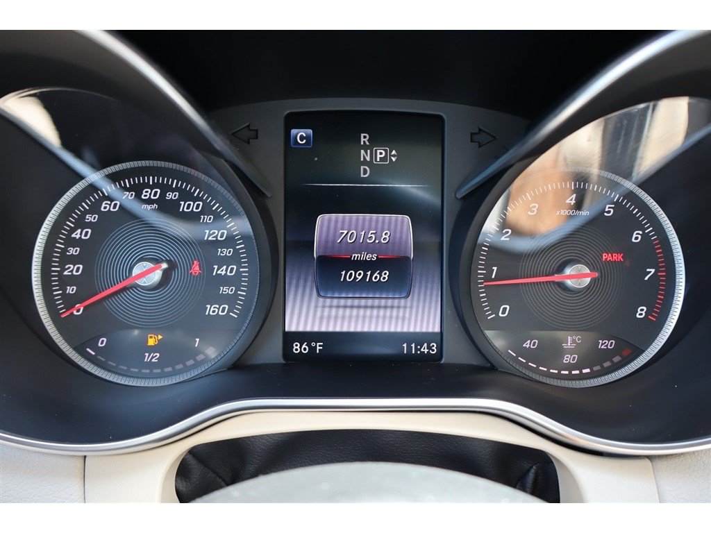 Used 2015 Mercedes-Benz C 300 Sedan image 38