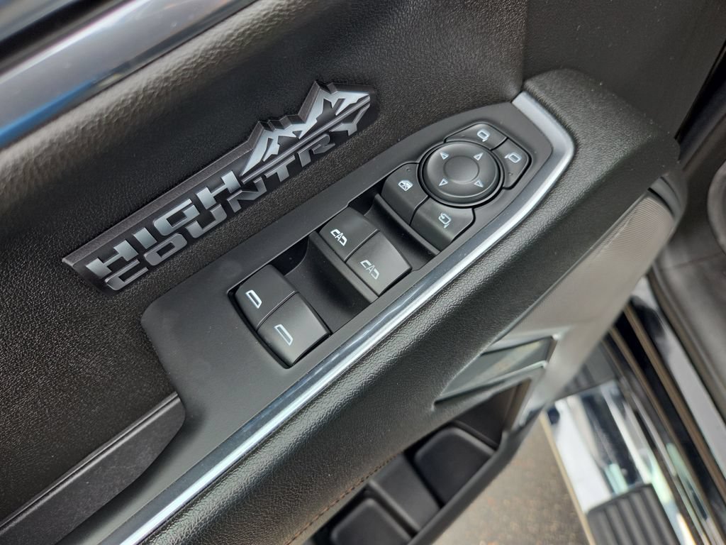 Certified 2024 Chevrolet Silverado 1500 High Country w/ High Country Premium Package AWD/4WD image 29