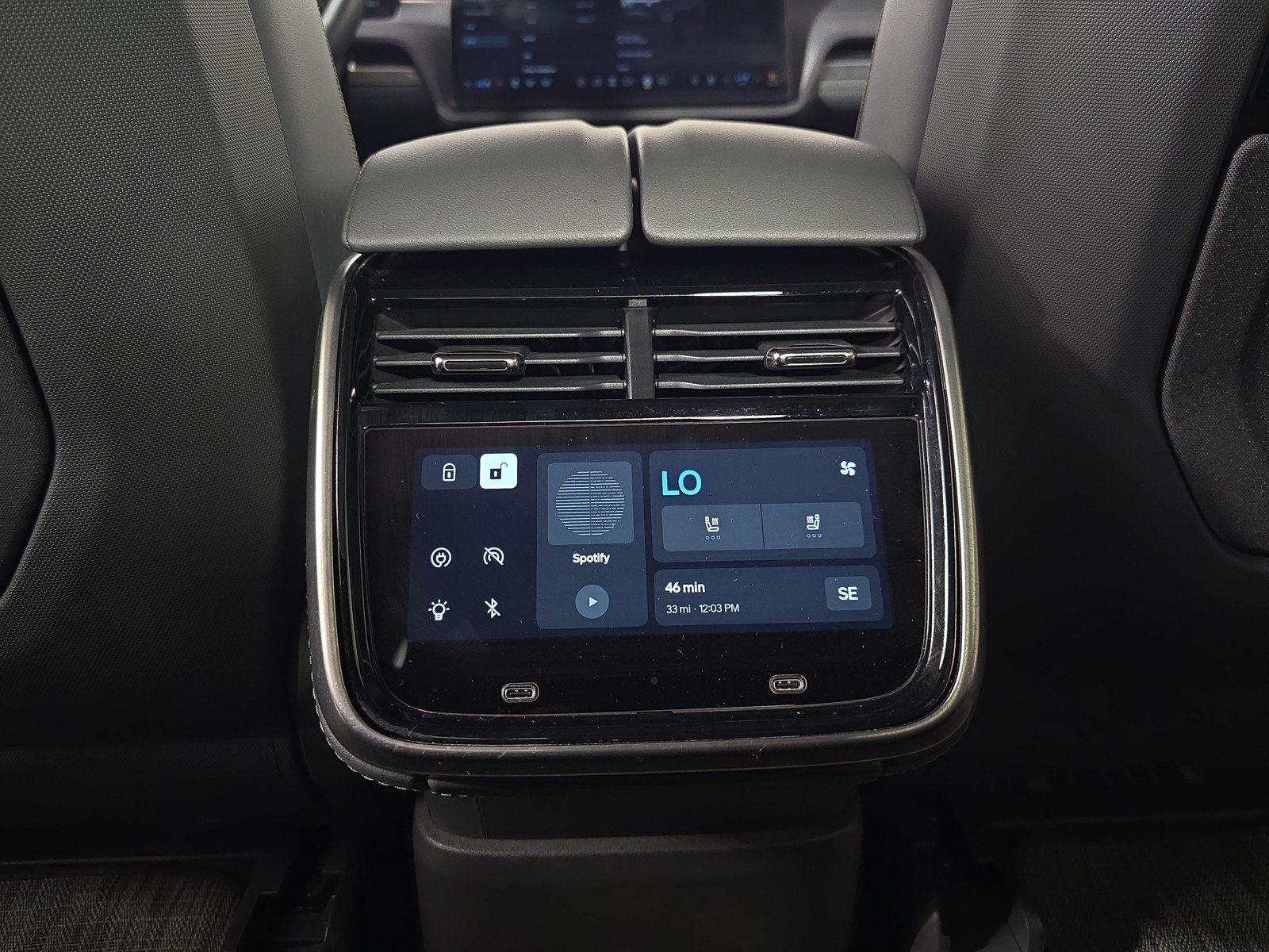 Used 2024 Rivian R1T Adventure AWD/4WD image 28