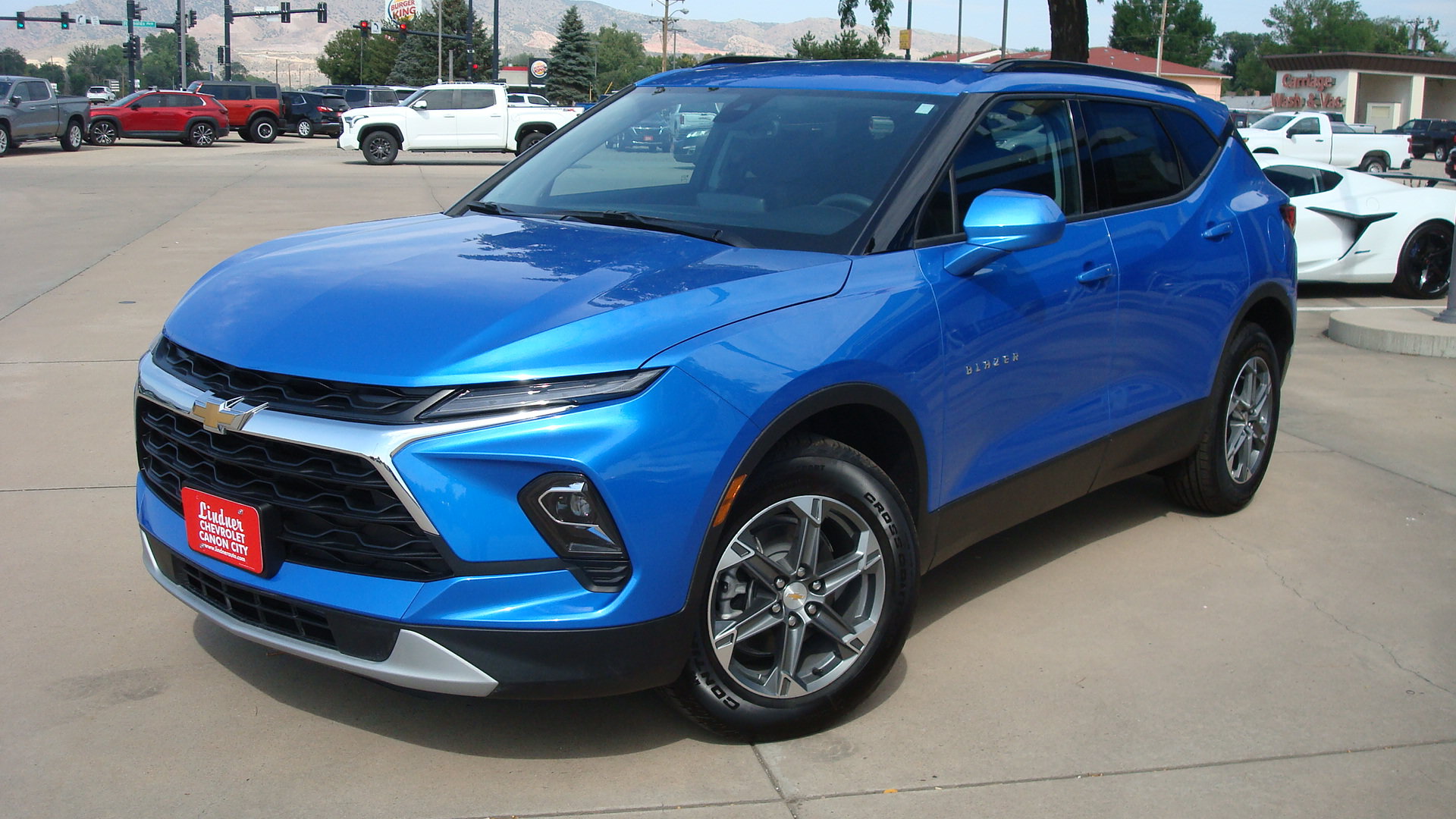 New 2026 Chevrolet Blazer LT w/ Convenience Package AWD/4WD image 1