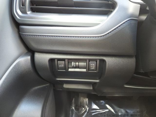 Used 2025 Subaru Forester Limited image 41