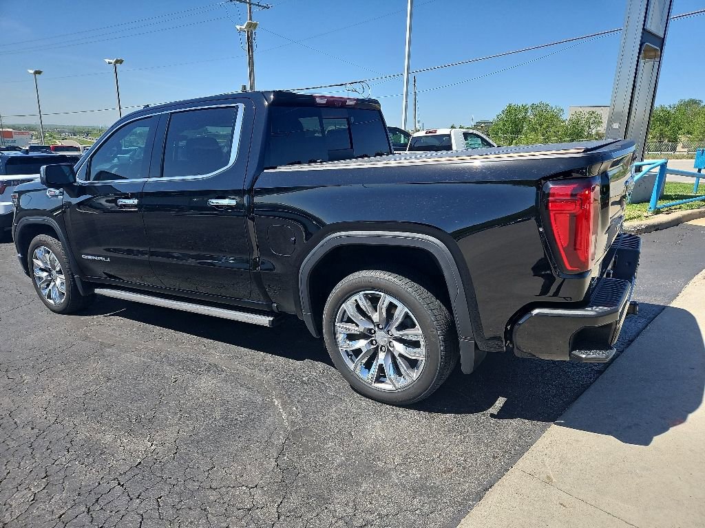 Used 2024 GMC Sierra 1500 Denali AWD/4WD image 13