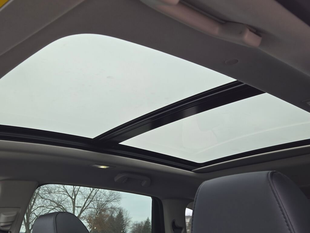 New 2026 Acura MDX SH-AWD image 30