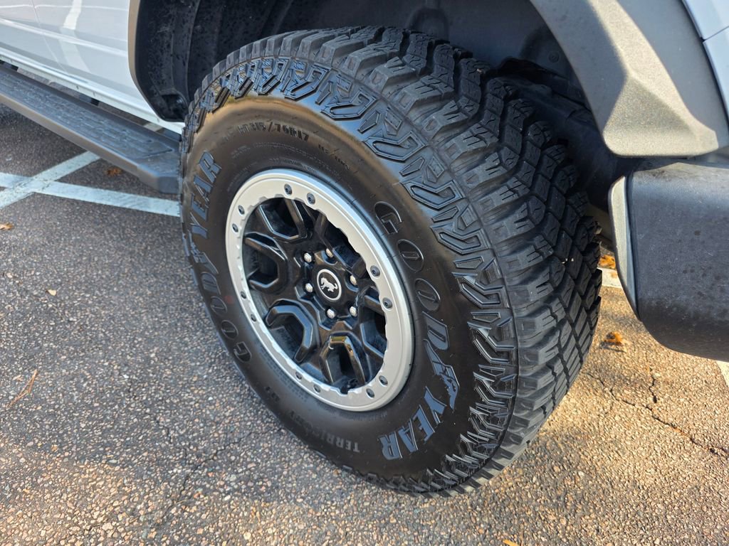 Used 2023 Ford Bronco Outer Banks w/ Sasquatch Package image 32