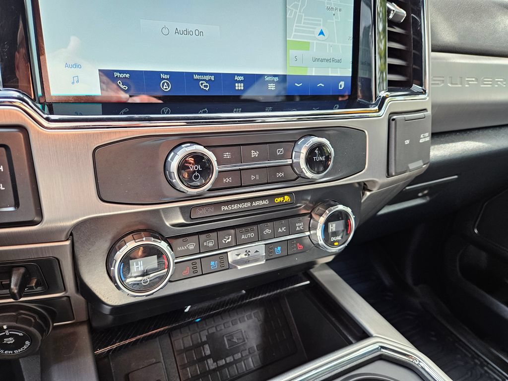 Used 2022 Ford F350 Platinum AWD/4WD image 29