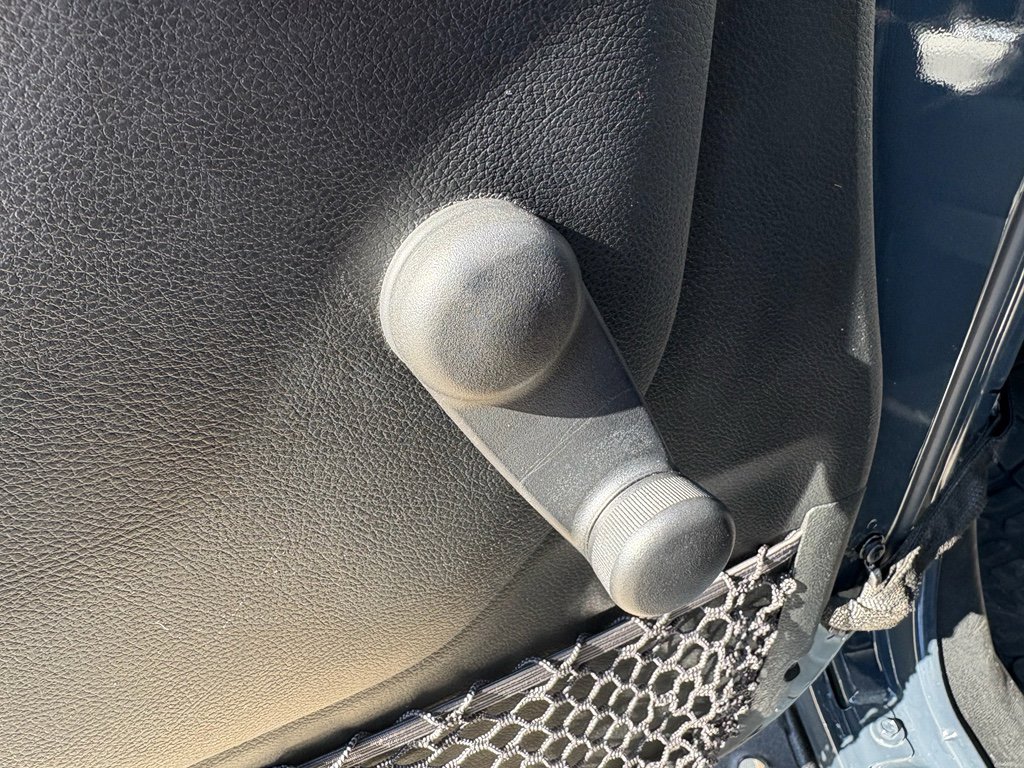 Used 2018 Jeep Wrangler Golden Eagle image 11