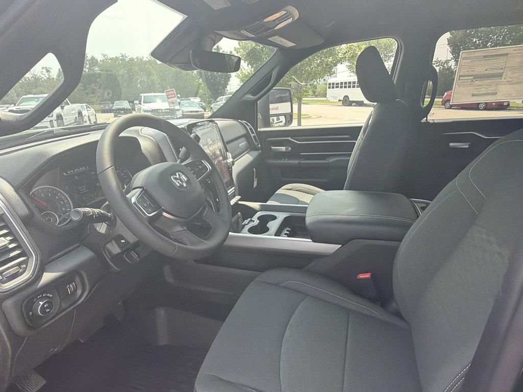 New 2026 RAM 2500 Big Horn AWD/4WD image 3