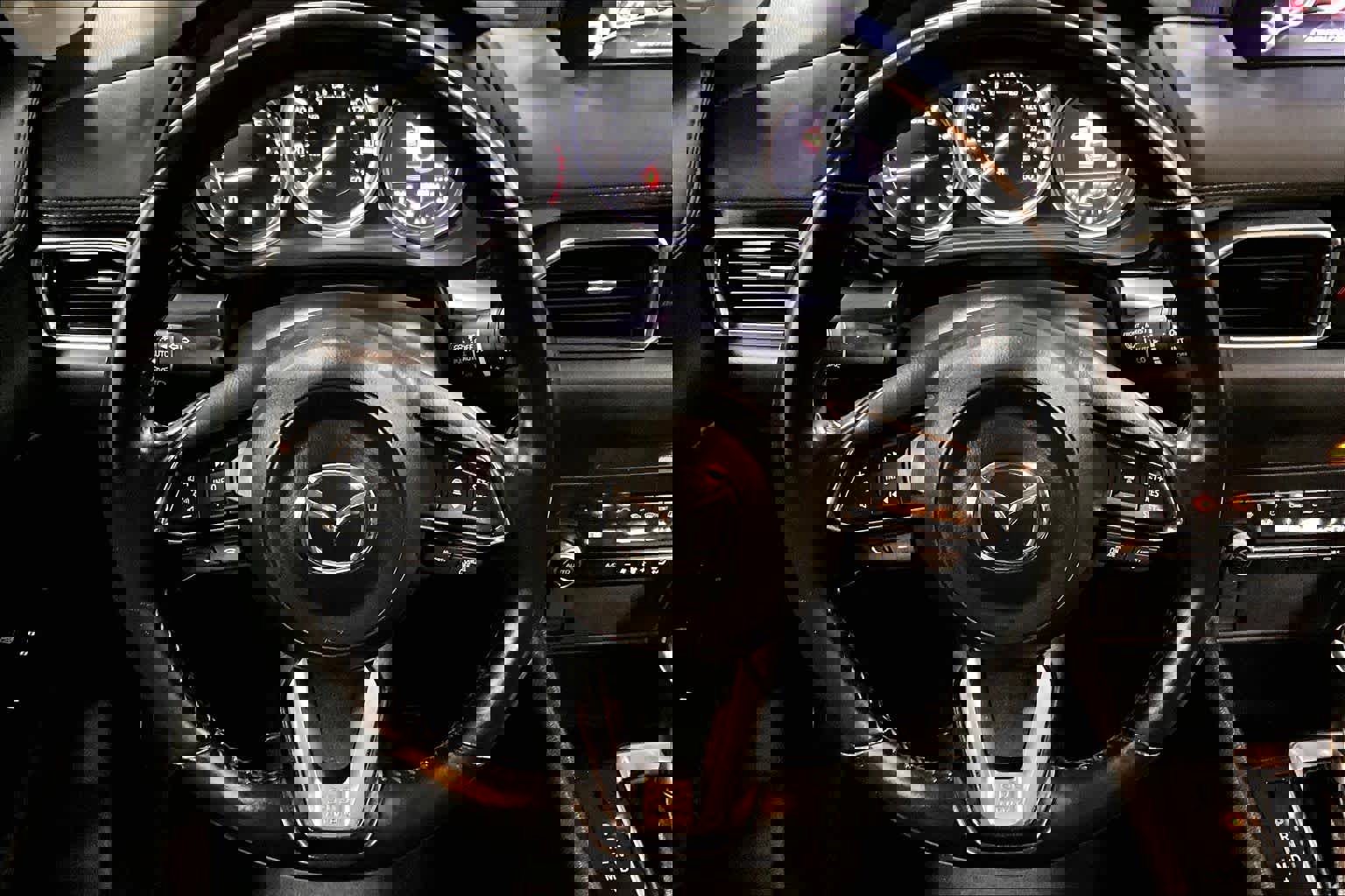 Used 2019 MAZDA CX-5 Touring image 5