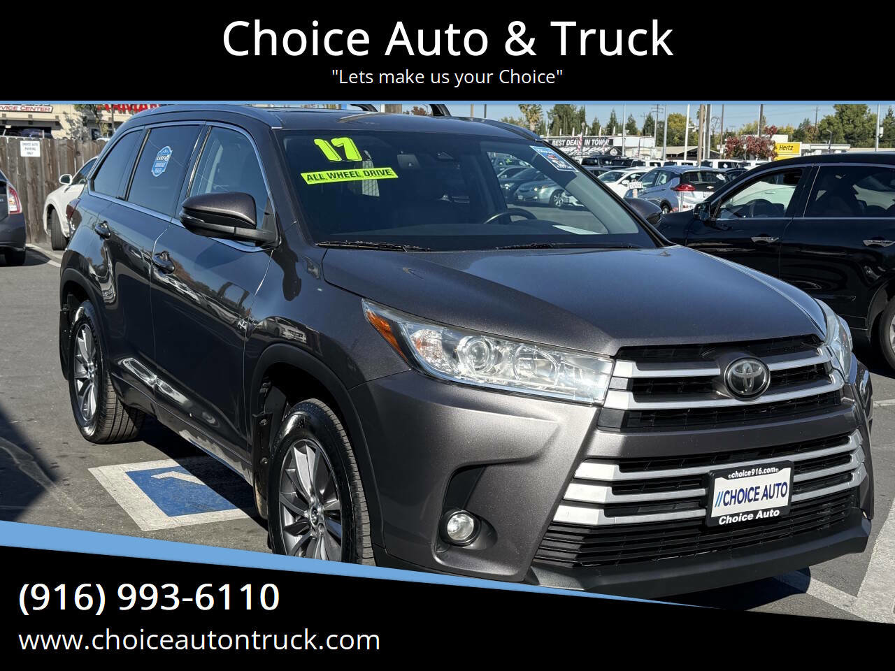Used 2017 Toyota Highlander XLE image 1