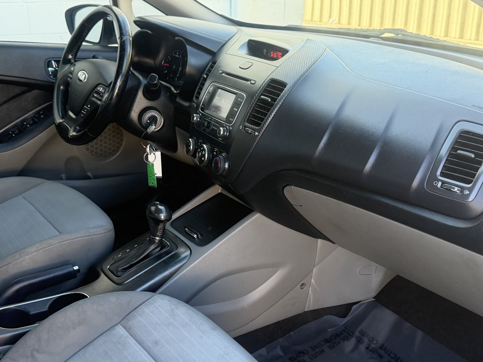 Used 2014 Kia Forte EX FWD image 31