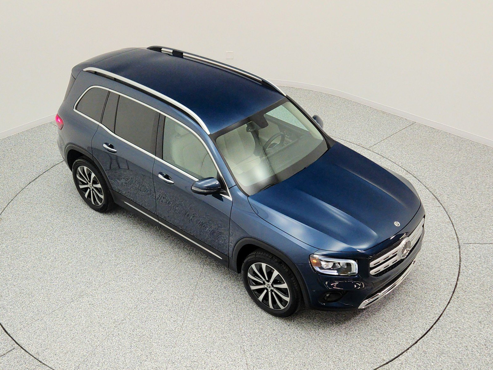 Used 2022 Mercedes-Benz GLB 250 image 24