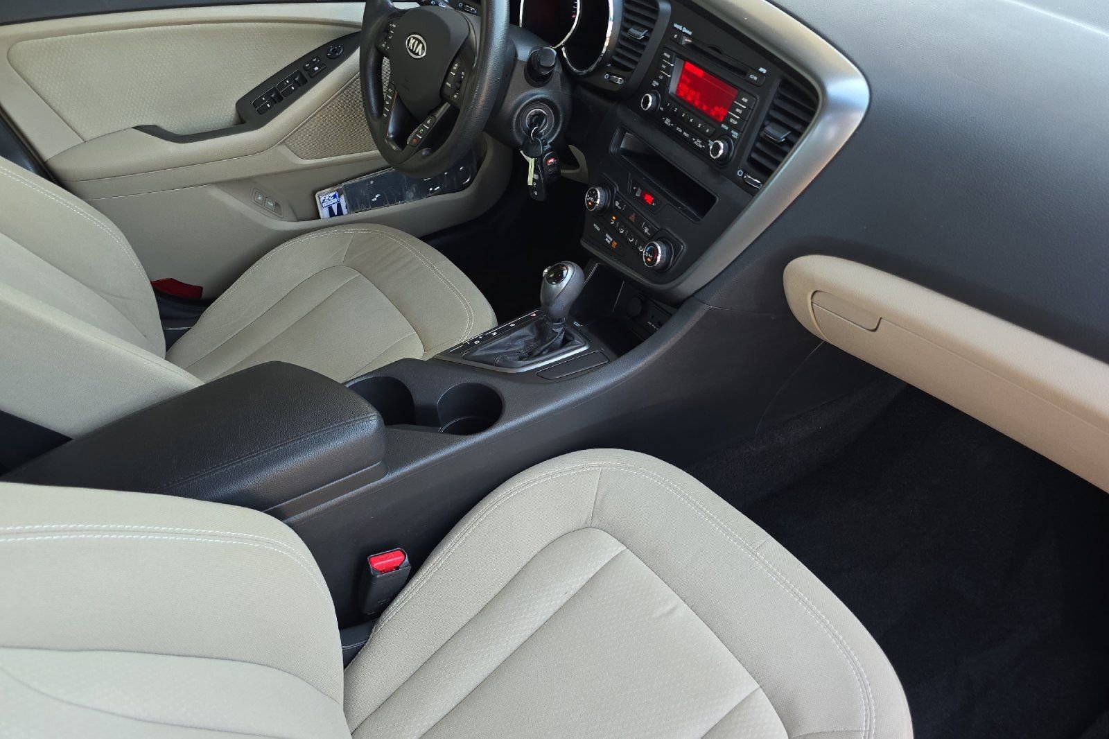 Used 2011 Kia Optima LX w/ Convenience Pkg FWD image 15