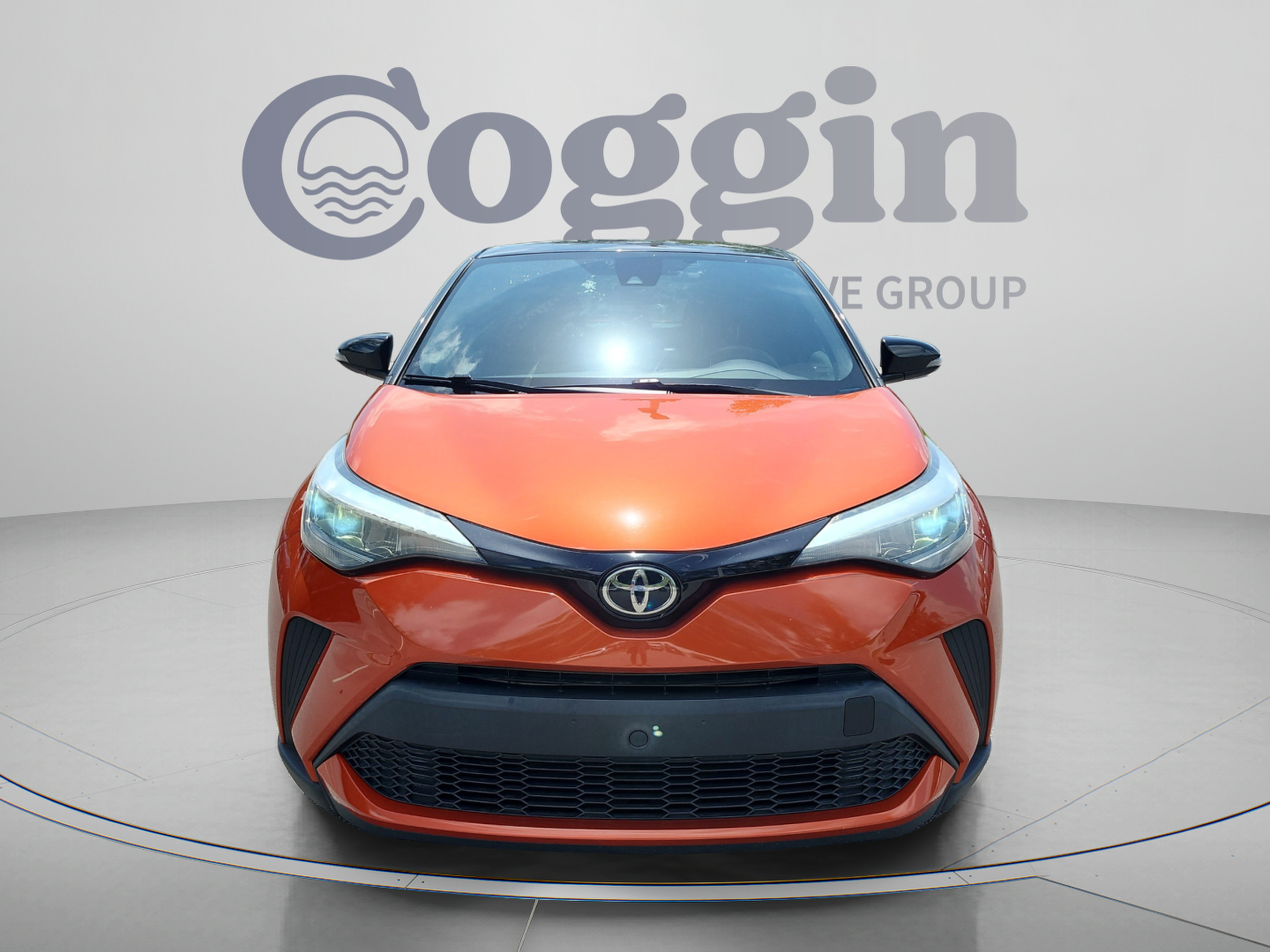 Used 2020 Toyota C-HR XLE FWD image 8