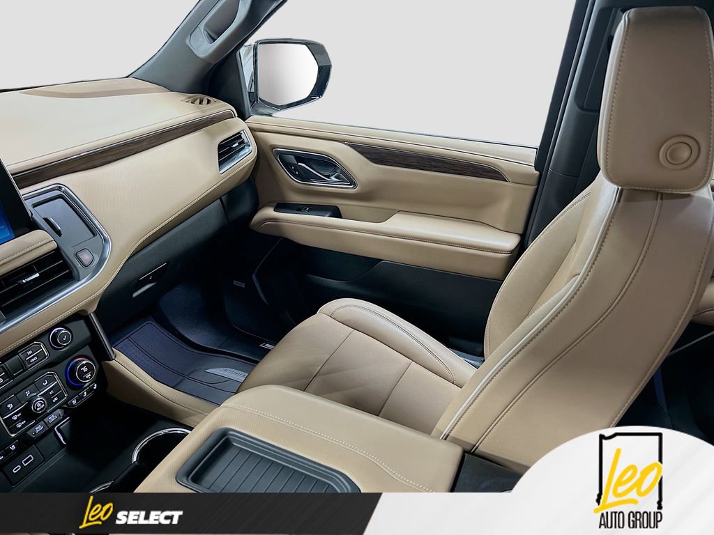 Used 2022 Chevrolet Tahoe Premier w/ Premium Package image 25