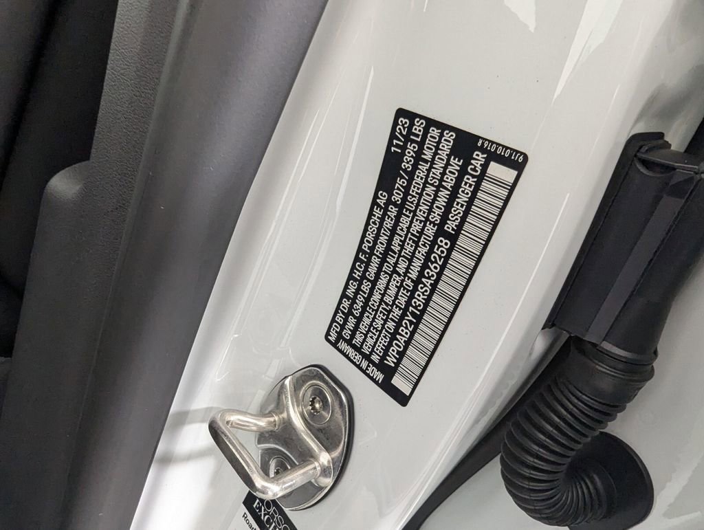 Used 2024 Porsche Taycan 4S image 25