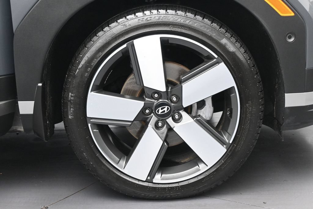 Used 2024 Hyundai Santa Fe Limited AWD/4WD image 39