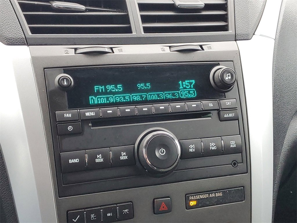 Used 2011 Chevrolet Traverse LT w/ Personal Connectivity Package image 23