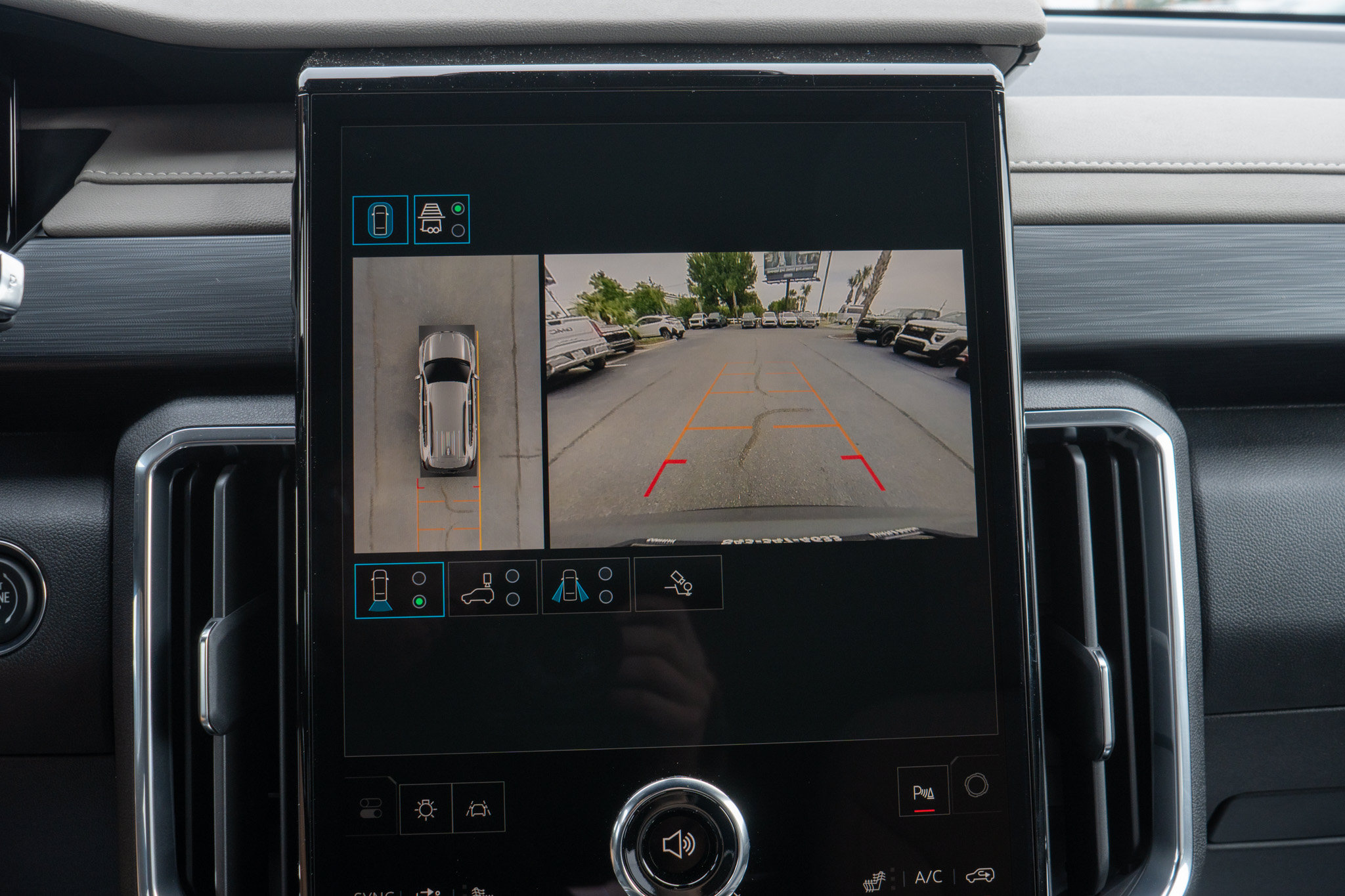 New 2026 GMC Acadia Elevation FWD image 19