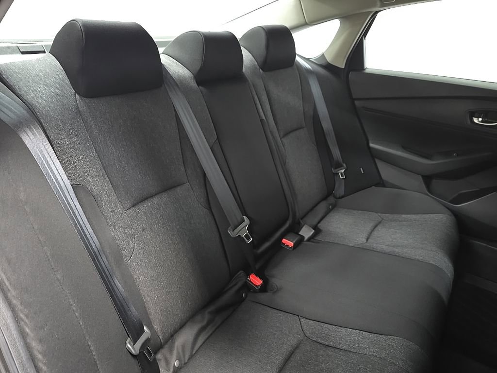 Certified 2025 Honda Accord SE image 17