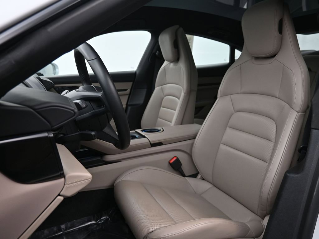 Certified 2020 Porsche Taycan 4S image 5