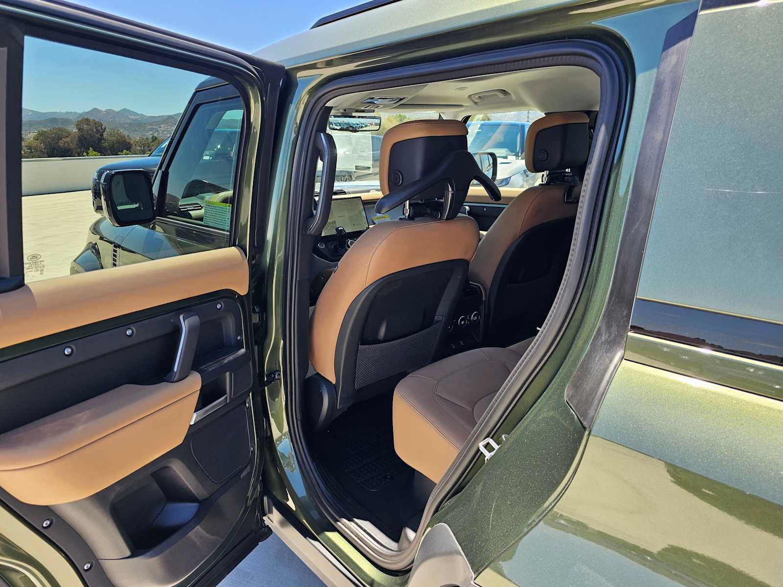 New 2026 Land Rover Defender 110 S AWD/4WD image 15