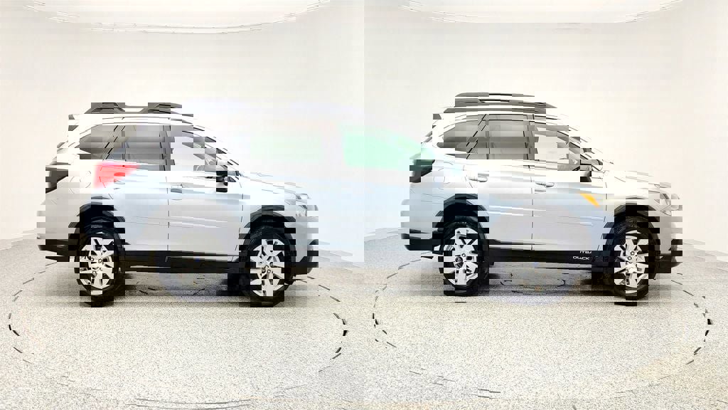 Used 2015 Subaru Outback 2.5i Premium image 4