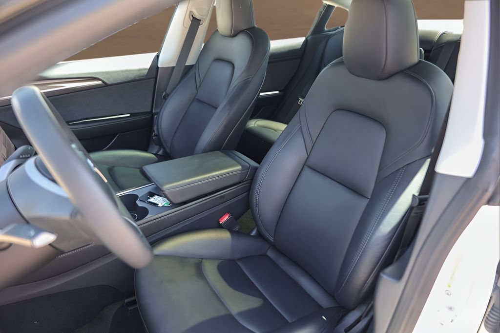 Used 2023 Tesla Model 3 Standard Range RWD image 7