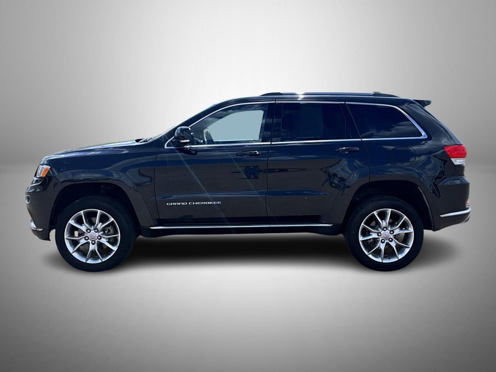 Used 2015 Jeep Grand Cherokee Summit w/ Platinum Series Group AWD/4WD image 8