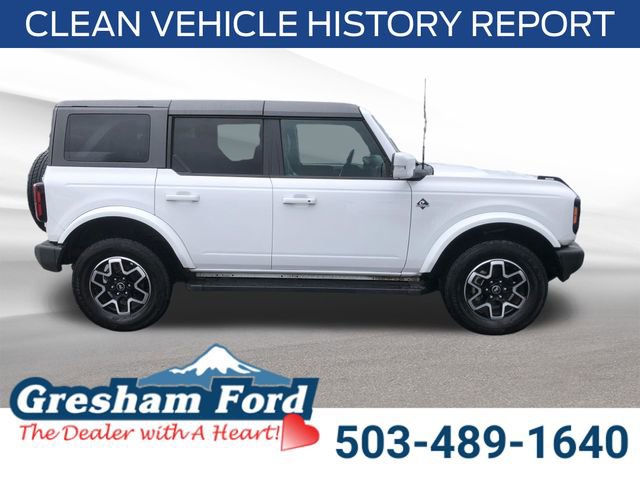 Used 2022 Ford Bronco Outer Banks AWD/4WD image 9