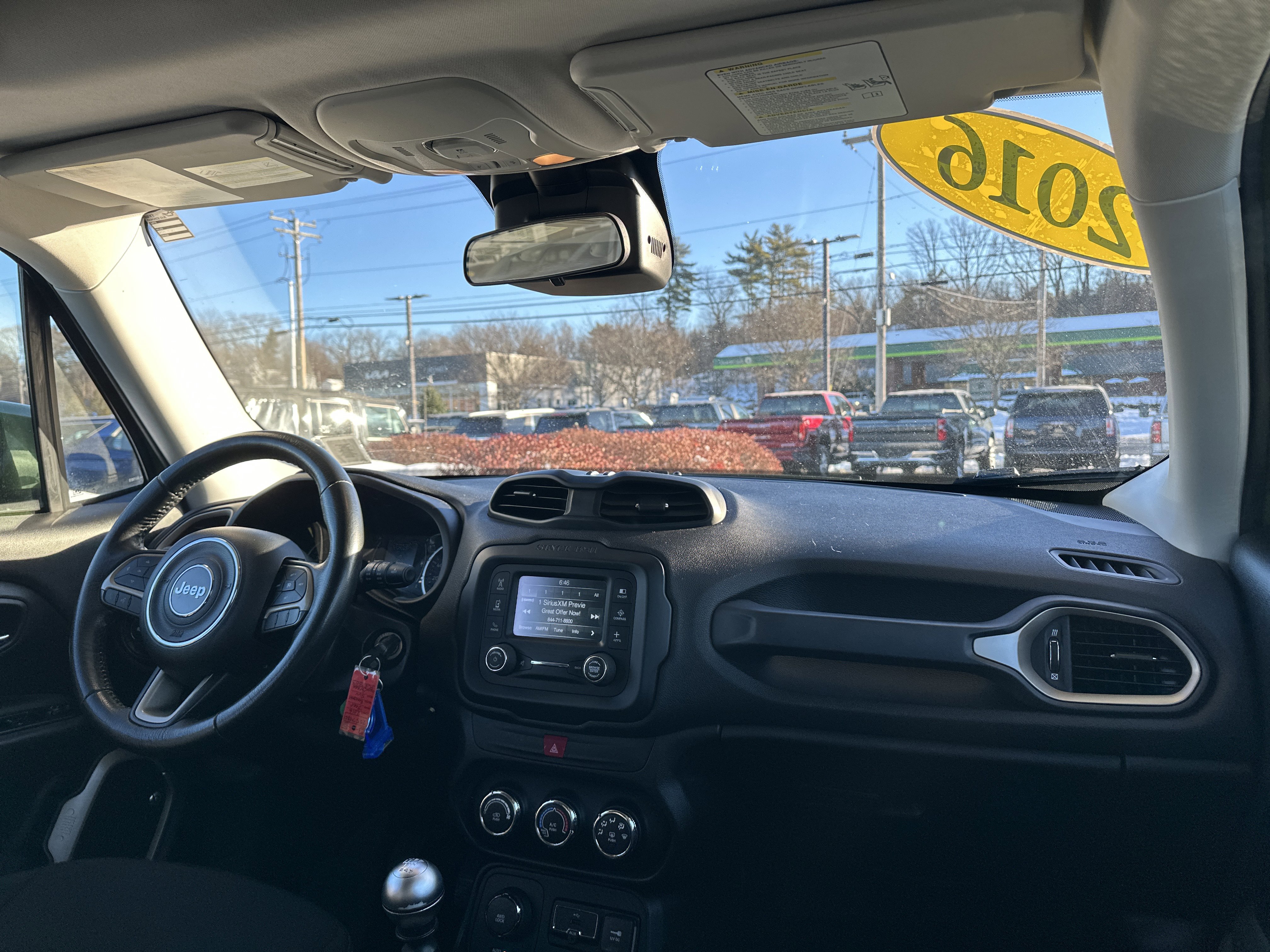 Used 2016 Jeep Renegade 75th Anniversary image 16