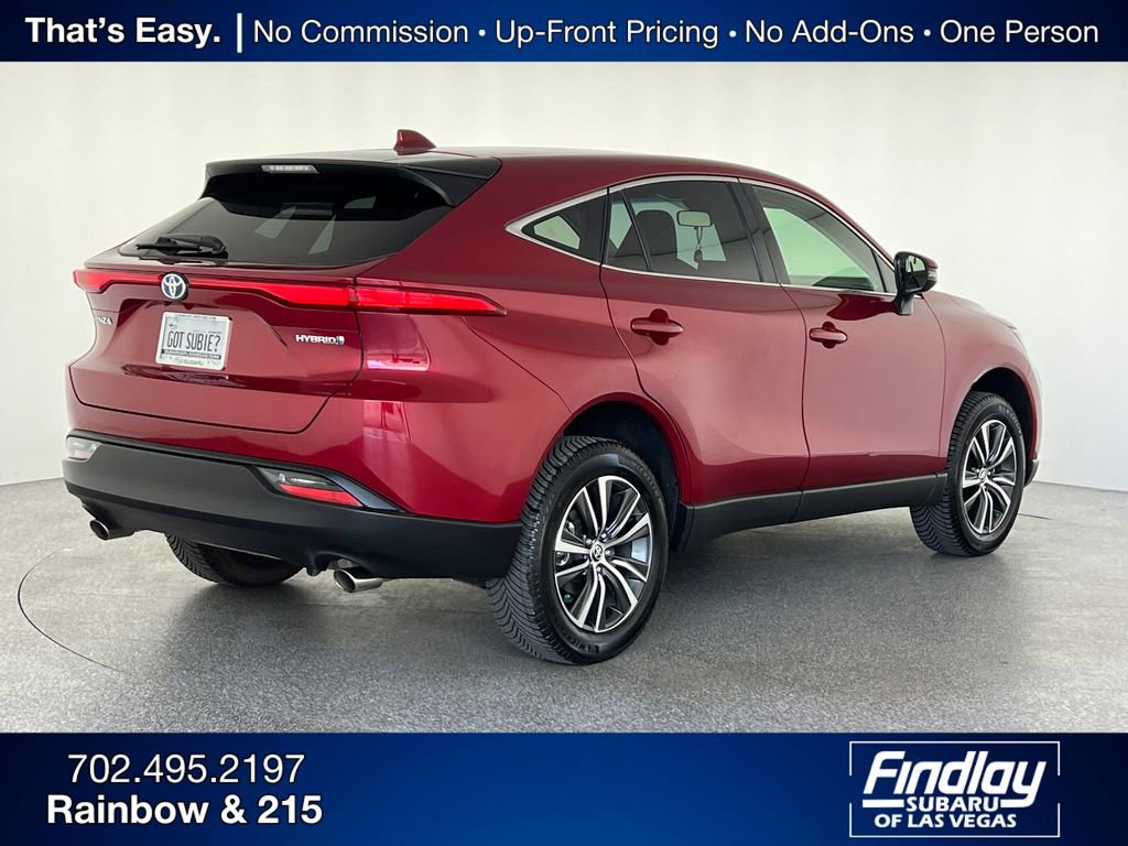 Used 2022 Toyota Venza XLE image 6