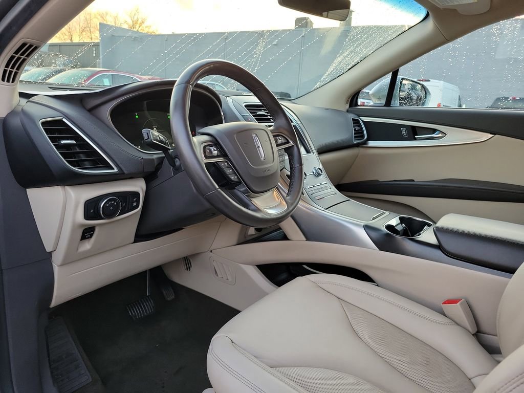 Certified 2020 Lincoln Nautilus Premier w/ Equipment Group 101A image 20