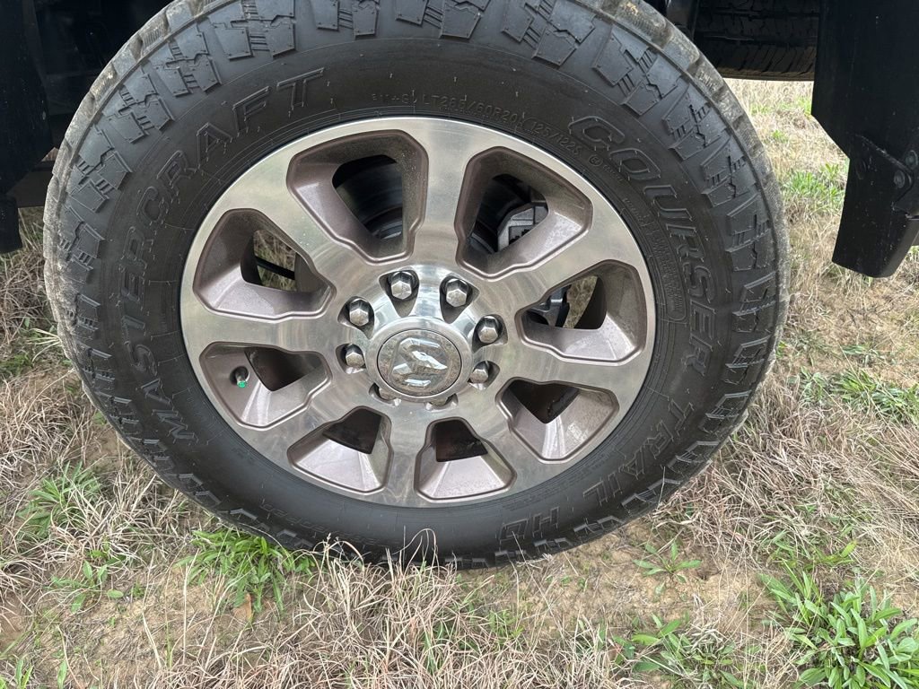 Used 2021 RAM 2500 Limited image 11