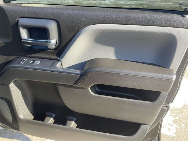 Used 2017 Chevrolet Silverado 1500 Custom image 16