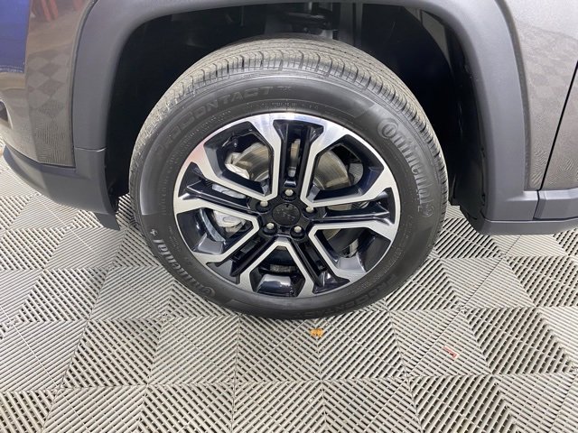 Used 2022 Jeep Compass Limited image 34