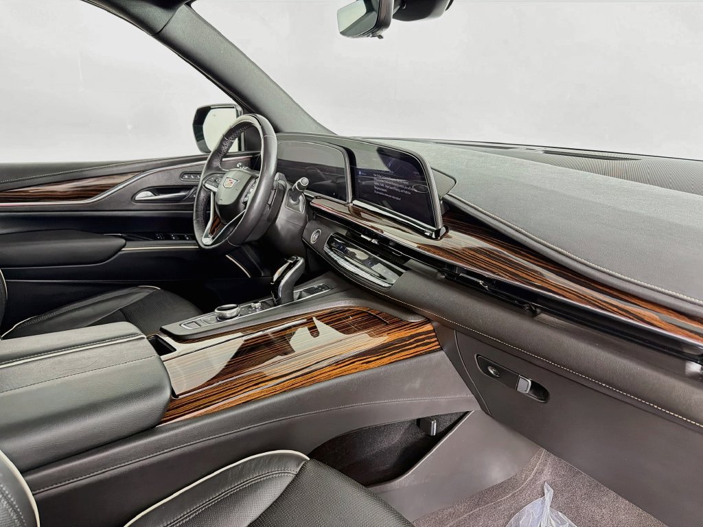 Used 2023 Cadillac Escalade Premium Luxury w/ Touring Package AWD/4WD image 31