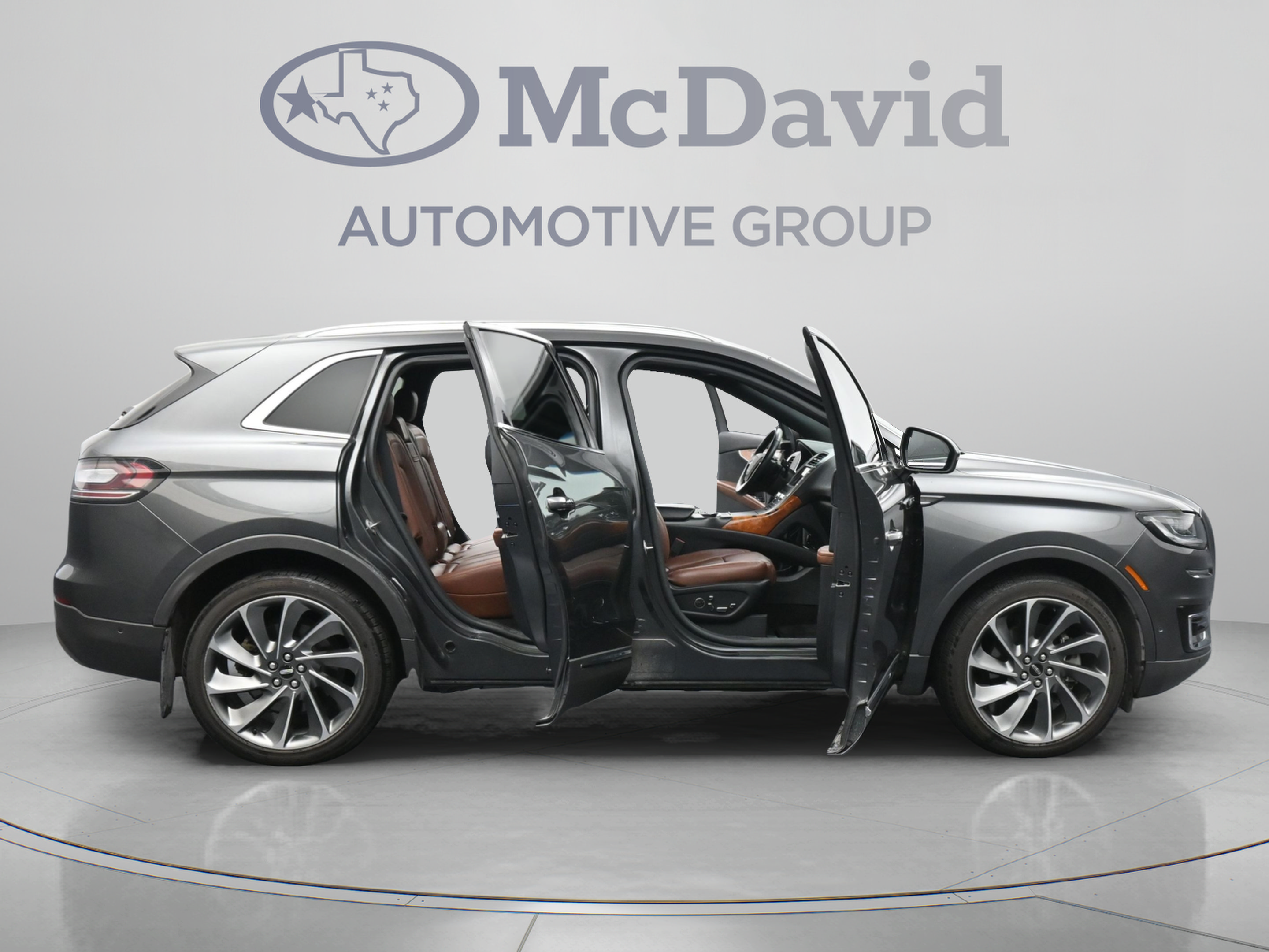 Used 2020 Lincoln Nautilus Reserve w/ Equipment Group 202A AWD/4WD image 41