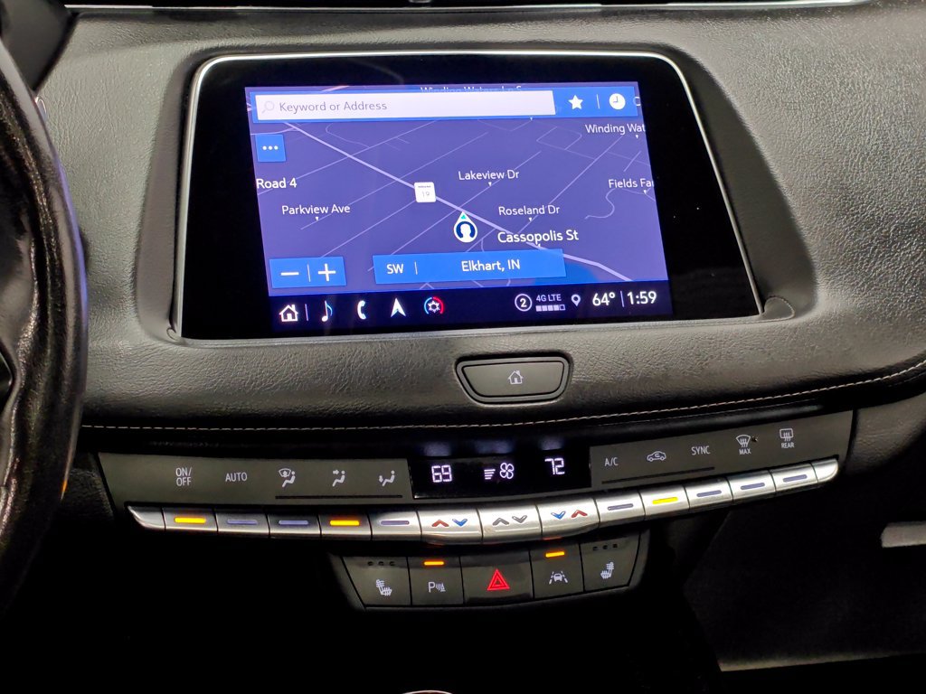 Used 2023 Cadillac XT4 Luxury AWD/4WD image 6
