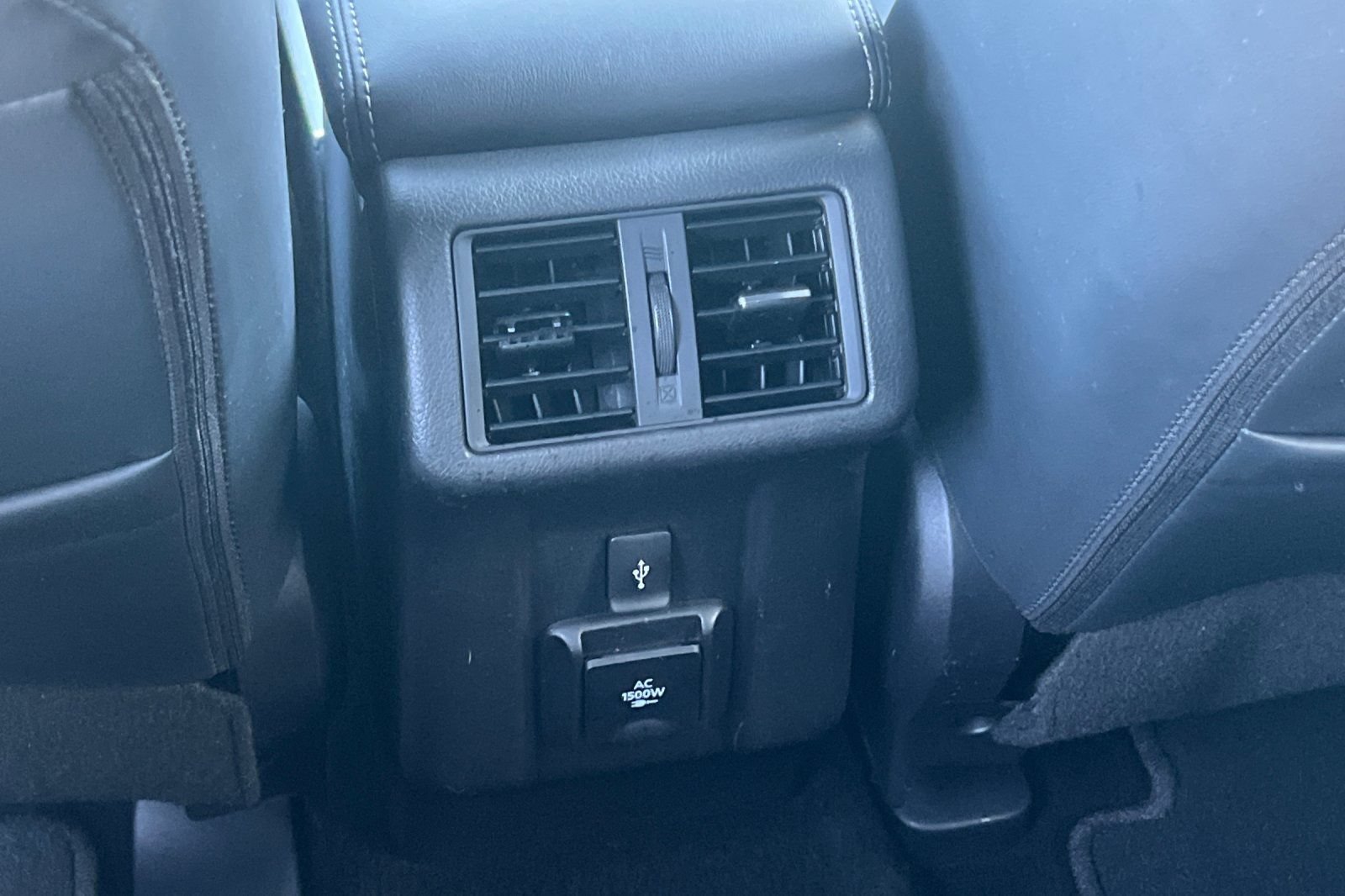 Used 2022 Mitsubishi Outlander GT AWD/4WD image 17