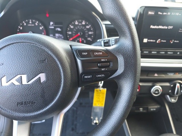 Used 2022 Kia Rio S image 25