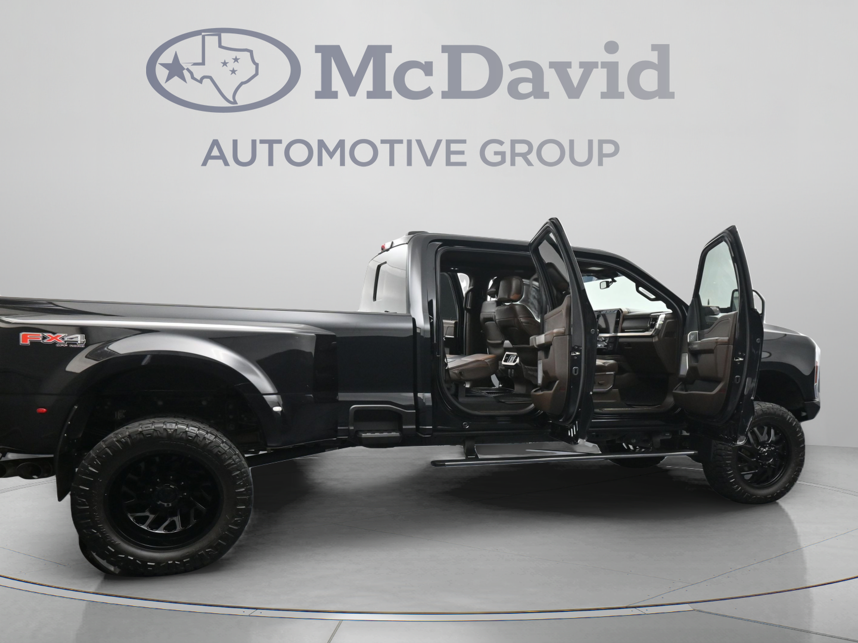 Used 2024 Ford F350 King Ranch w/ Chrome Package AWD/4WD image 42