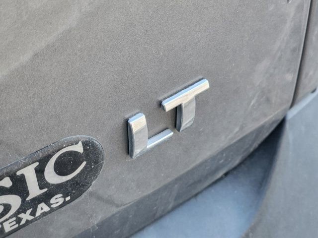 Used 2020 Chevrolet Traverse LT image 10