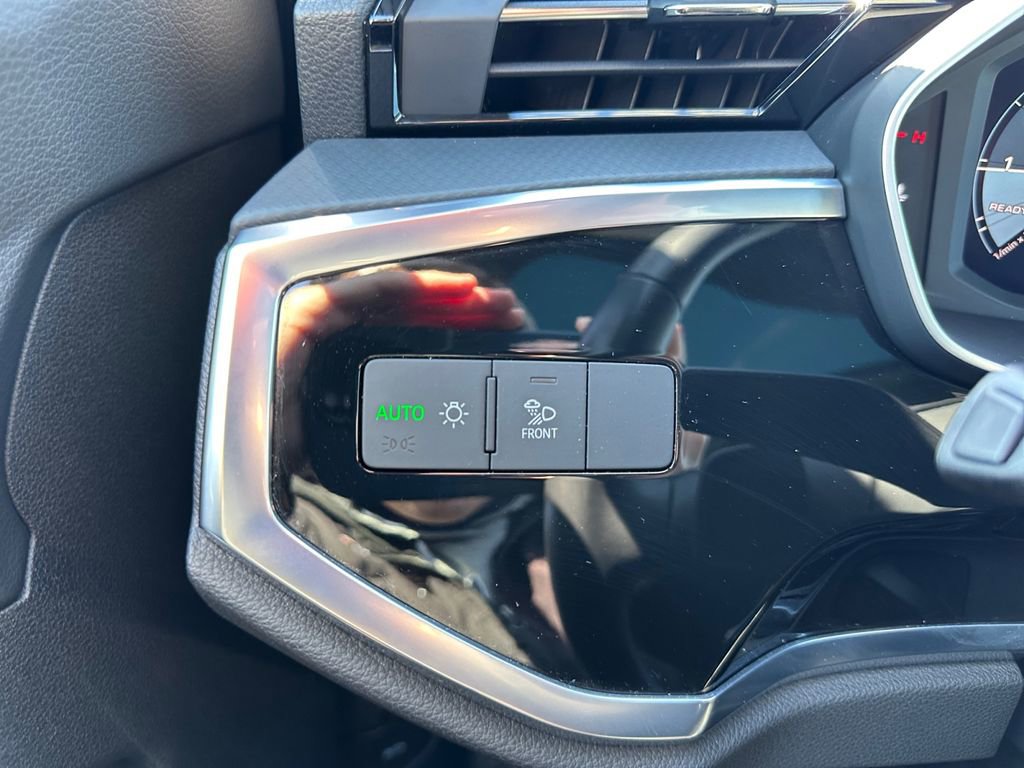 Certified 2023 Audi Q3 2.0T Premium Plus w/ Premium Plus Package image 11