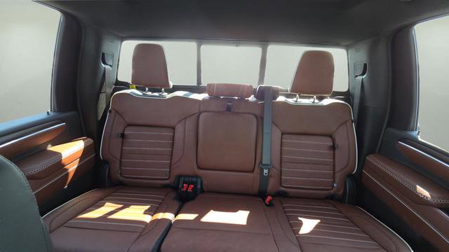 New 2026 GMC Sierra 2500 Denali Ultimate image 15