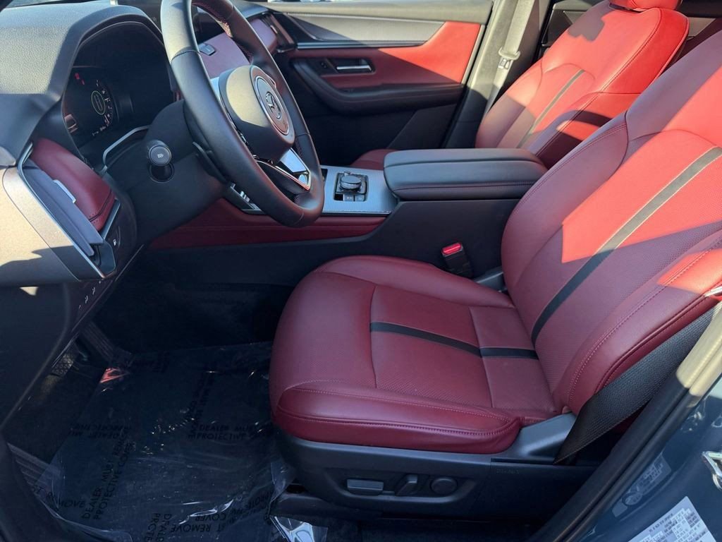 Used 2025 MAZDA CX-70 Plug-In Hybrid w/ Premium Plus image 12