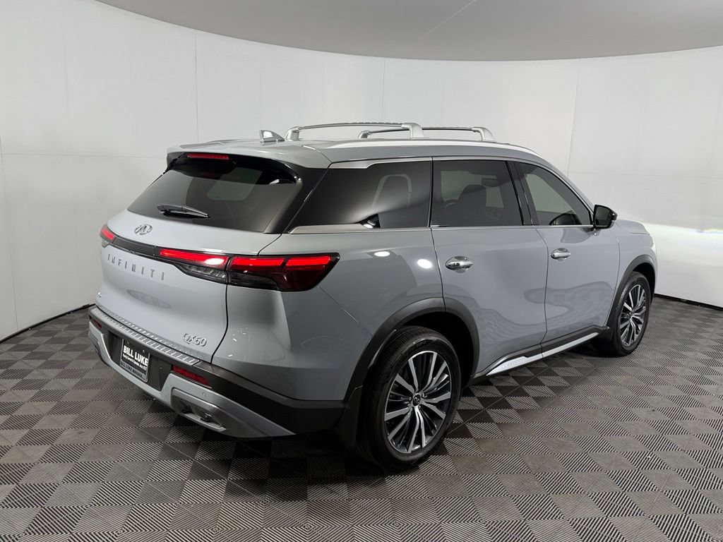 Used 2025 INFINITI QX60 Sensory w/ Vision Package AWD/4WD image 7