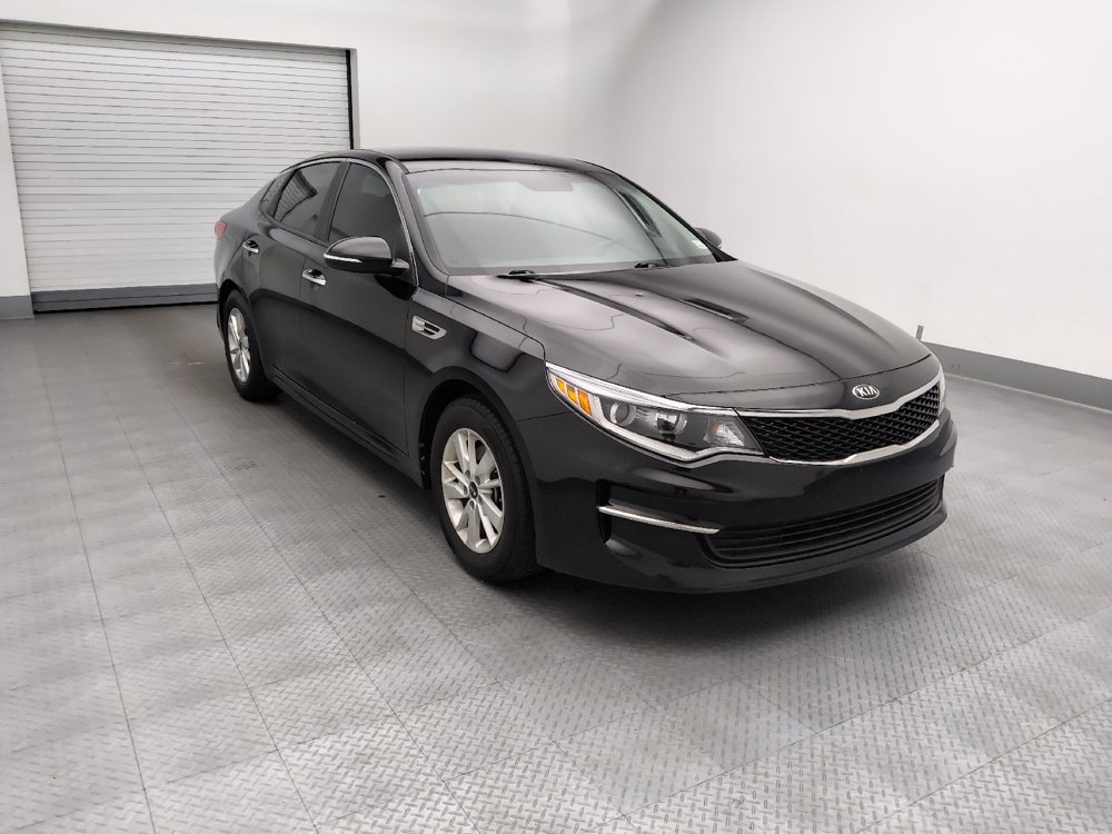 Used 2017 Kia Optima LX FWD image 14