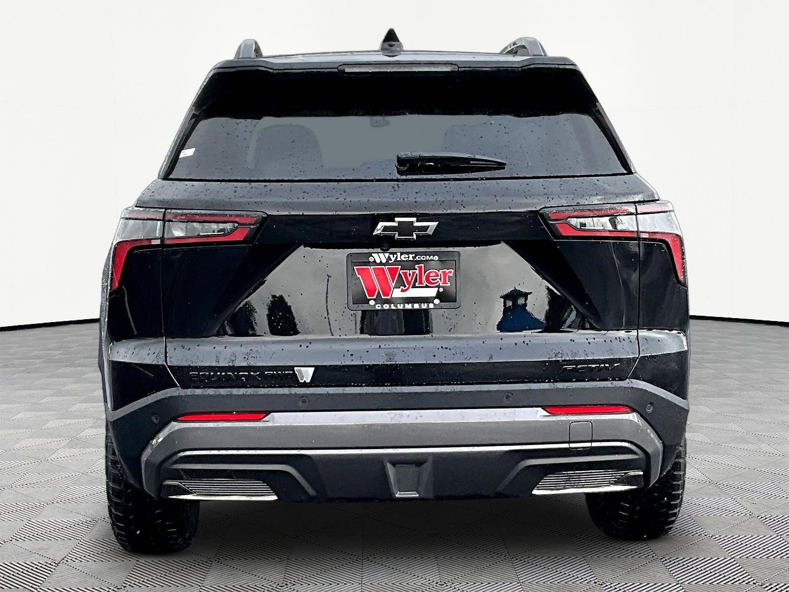 New 2026 Chevrolet Equinox ACTIV AWD/4WD image 4