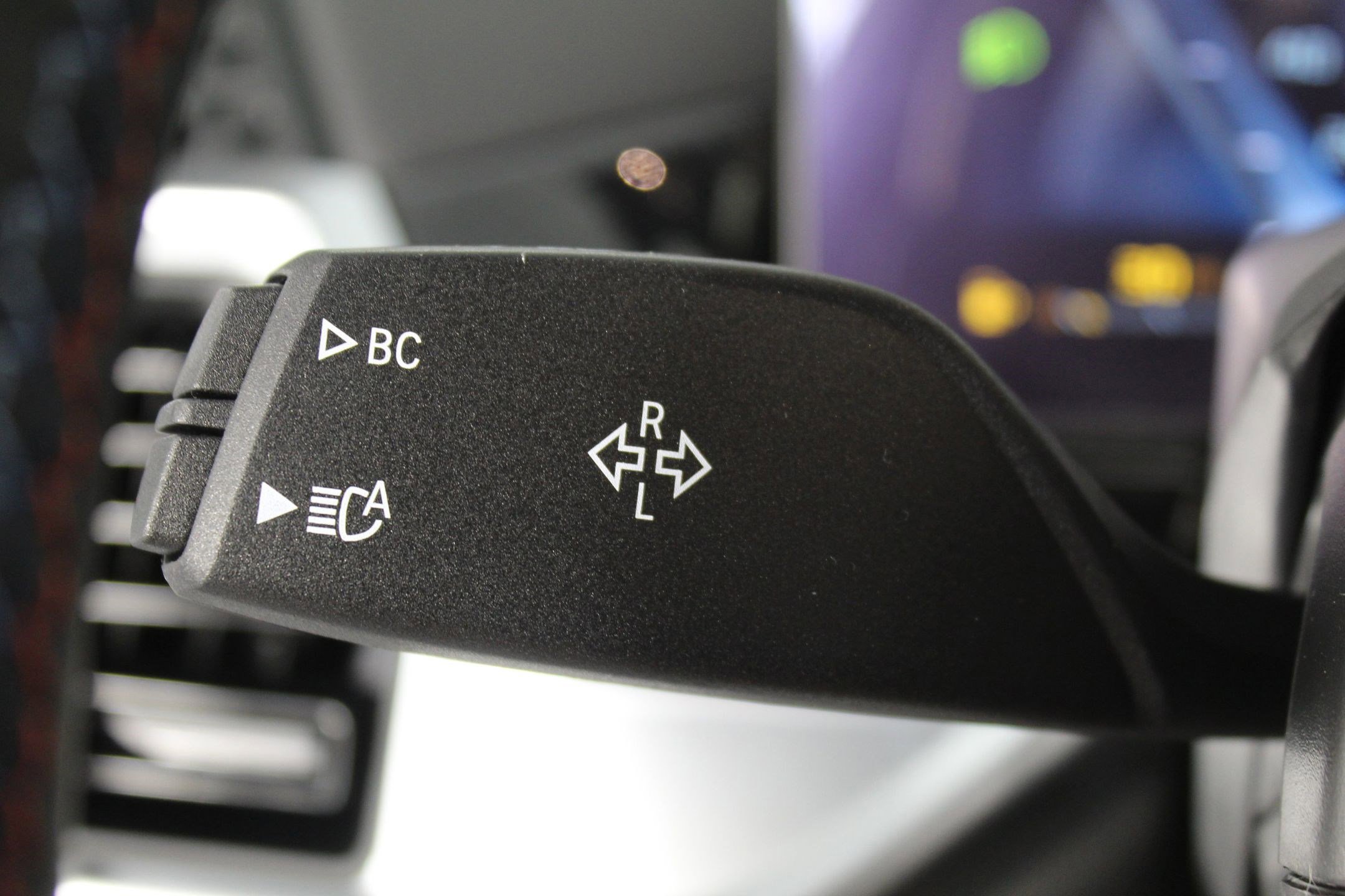 New 2026 BMW X7 M60i image 36